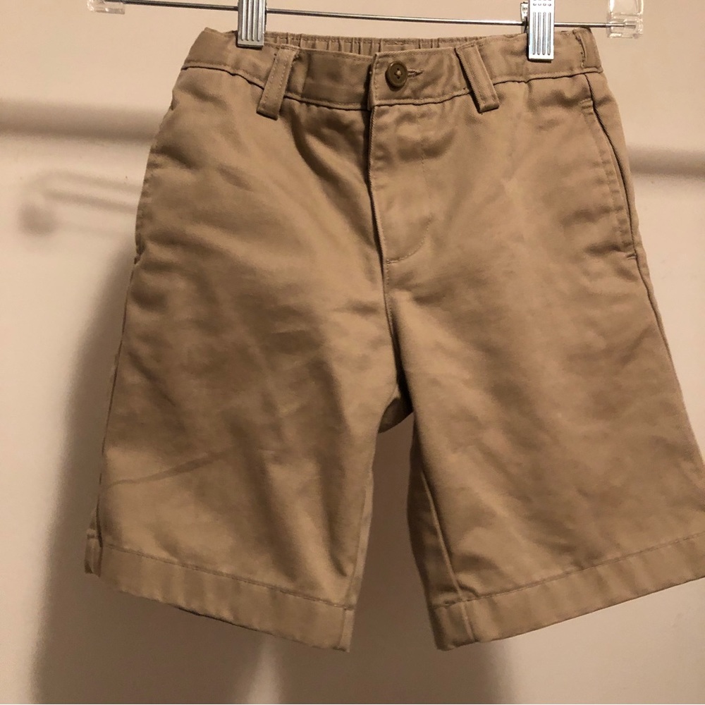 Land’s End khaki uniform shorts 6-7 years
